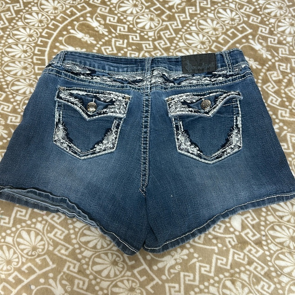Soundgirl Embroidered Sequins Rhinestone Denim Shorts Women’s Juniors SZ 15